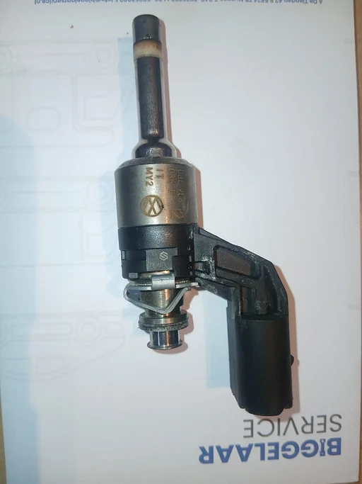 Injector 1.4TSI Volkswagen audi seat skoda 03C906036F 03C906036M