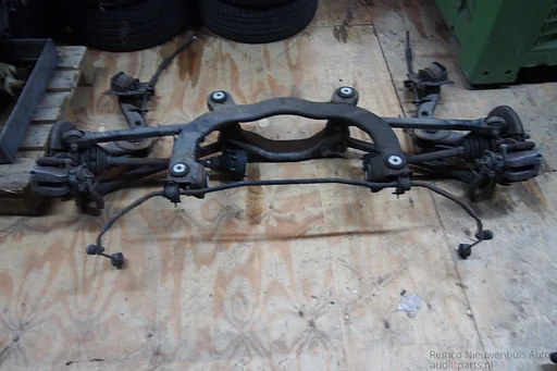 Achteras kompleet met aandrijfas, remschijven, remklauwen en stabilisatorstang Audi TT 8N