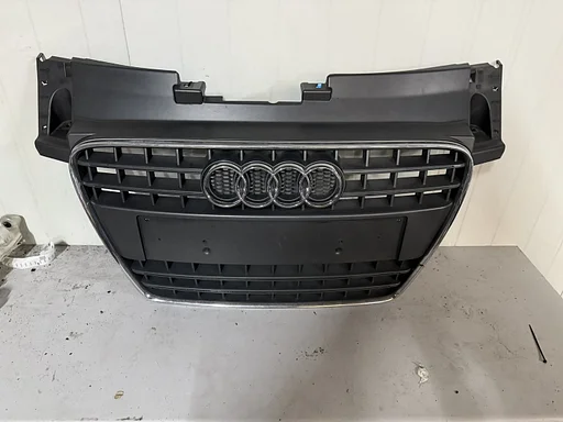Grille Audi TT MK2 8J