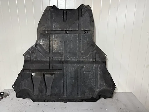 Onderplaat/Motorbeschermplaat Audi TT MK2 8J