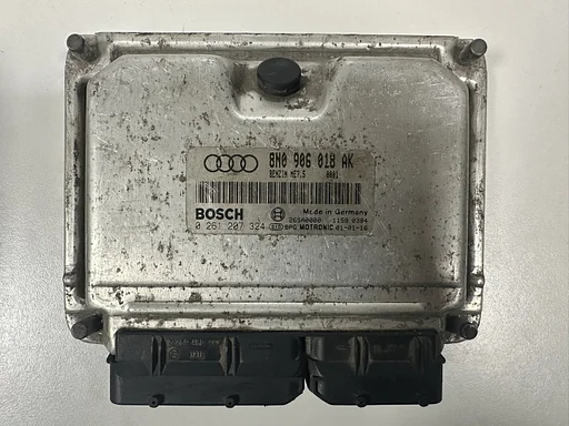 Audi TT motor regelapparaat ecu computer 8N0906018AK