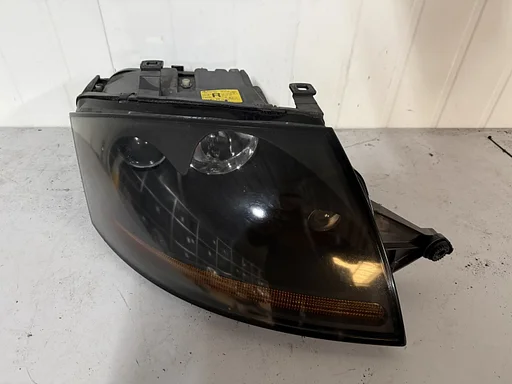 Xenon koplamp rechts gebruikt Audi TT MK1