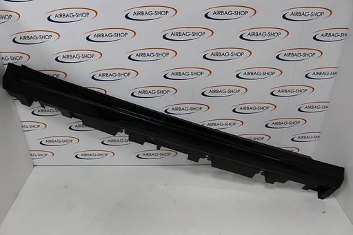 Mercedes Glc Amg Sideskirt side skirt Rechts Zwart A1676902304