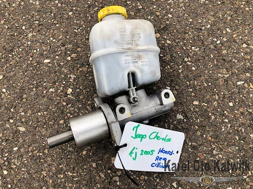 Hoofdremcilinder Jeep Cherokee KJ 3.7 i. 2005