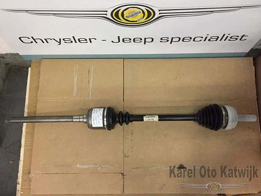 Aandrijfas rechts Chrysler Voyager 4 whd 4x4 3.3 + 3.8