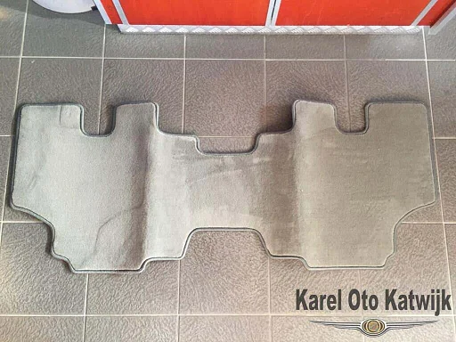 Mattenset Chrysler Voyager achter 1991-1995