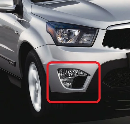 Nebelleucht vorne rechts SsangYong Actyon Sports II 2012-2019.
