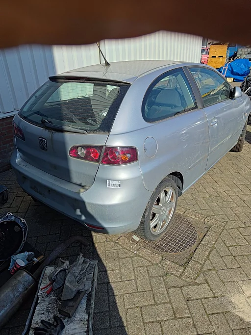 Deur portier klep voorscherm motorkap ibiza 3 III 6L LS7Y