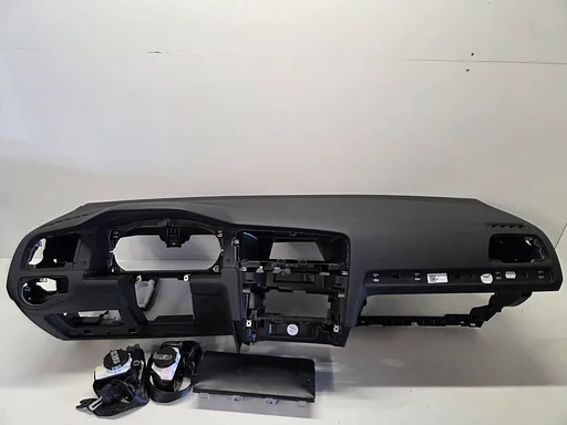Dashboard Golf 7 VII Inc Gordels,Passagiers/Knie airbags
