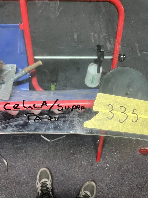 TOYOTA CELICA TA70/77 82 - 86 VOORRUIT GELAAGD