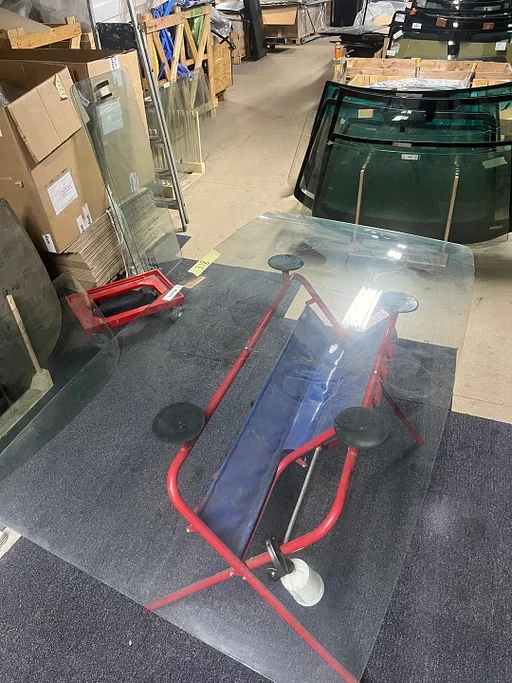 MERCEDES ECOLINER / ECOVAN / VARIO CH.670 86 - 00 HOOG VOORRUIT GELAAGD HELDER