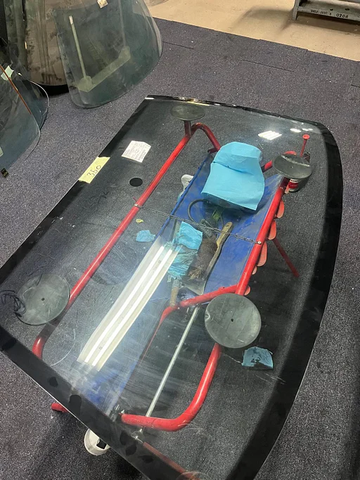 SEAT IBIZA / CORDOBA 6K 10/99 - 10/02 VOORRUIT GELAAGD GROEN/GRIJS+ENCAPS