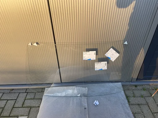 Voorruit bmw e30 1983/ 1995 nieuwe helder