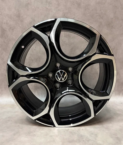 1x 19'' Volkswagen Golf 8 GTI Queenstown velg 5H0601025AT
