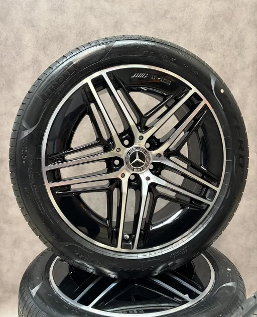 19'' Mercedes-Benz V-Klasse Vito W447 AMG velgen Pirelli