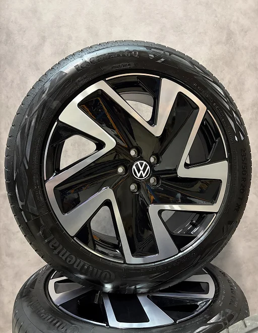20'' Volkswagen ID.Buzz ID Buzz Solna velgen DEMO BTW set