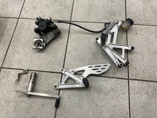 Race remschakelset Yamaha R1 2009 - 2014 RN22 voetsteunen voetsteun rearset 202307