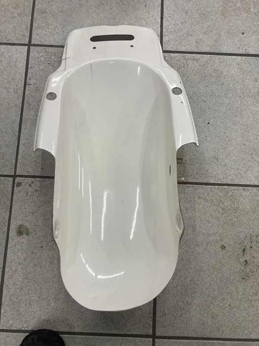 undertail Yamaha YZF750R 1993 - 1998 spatbord under tail accubak NOS YZF 750 R YZF750