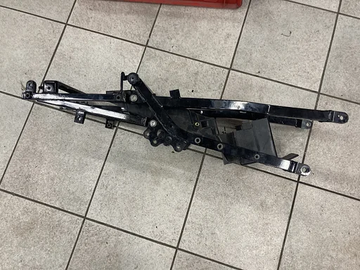 Subframe achter voor de Kawasaki ZXR 400 1991 - 2003 zxr400 zx400r zx-r 400 achterframe zadelframe kont kontframe kontje 2024004