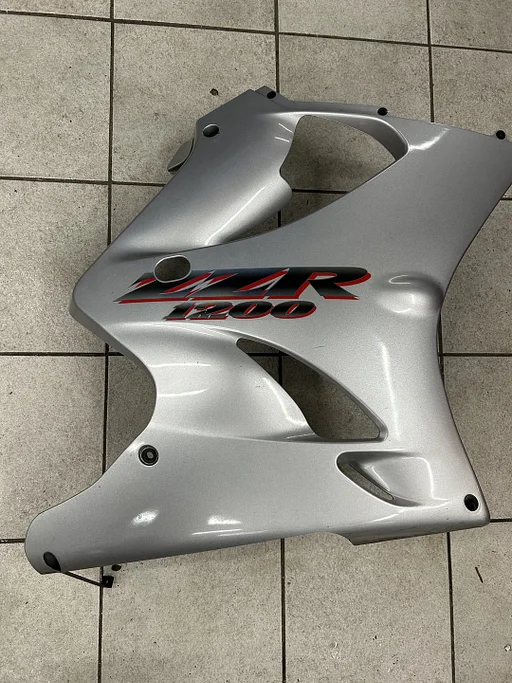 Rechter zijkuip voor de Kawasaki ZZR 1200 2002 - 2005 ZZR1200 kuip zijkap zij kuipdeel rechts 2024007