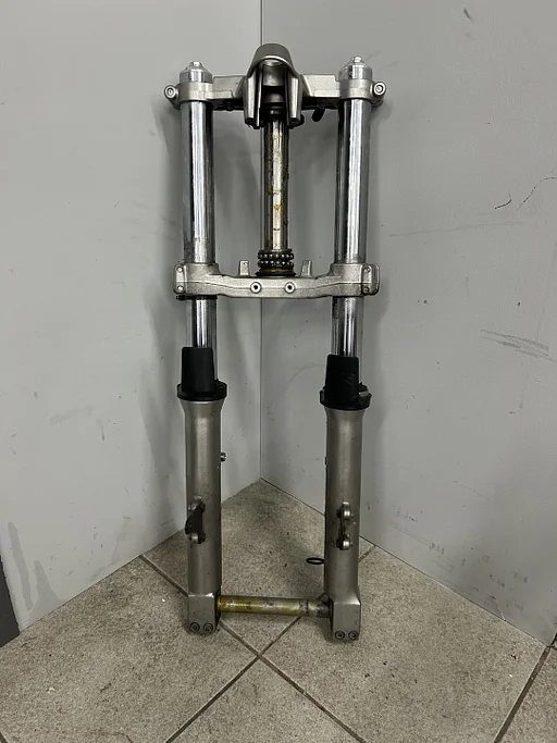 Voorvork voor de Kawasaki ZZR 1200 2002 - 2005 ZZR1200 vork vorkpoten t-stuk 2024007