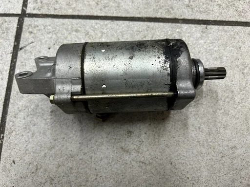 Startmotor voor de Honda CBR600F 1995 - 1998 CBR 600F 600 F start motor starter startermotor2024006