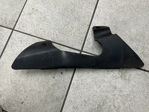 Onderkuip rechts voor de Suzuki GSR 600 2006 - 2010 GSR600 kap kuip bellypan bugspoiler onderkap 2024012