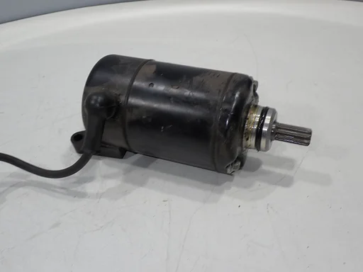 Startmotor voor de Yamaha Fazer 600 2001 - 2003 fzs600 starter motor start 2024018