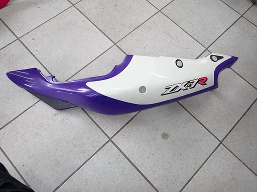 Achterkuipdeel kont links Kawasaki ZX7R 1996 - 2003 ZXR ZX7-R ZX-7R kontje kontkuip kuip kap achterkap linker linkse