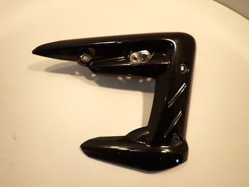Zijkap Radiateur voor de Triumph Street triple 675 2007 - 2012 kapje radiateurkap rechts rechter rechtse cover 2024033