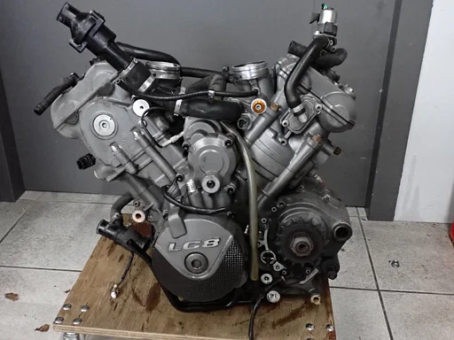 Moteur KTM Superduke 990 2007–2011 LC8 bloc moteur