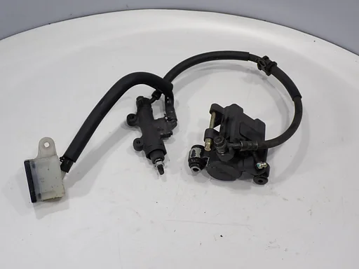 Achterremklauw voor de Honda CBR 1000 RR 2004 - 2007 SC57 fireblade CBR1000RR remklauw achter achterrem 2024018