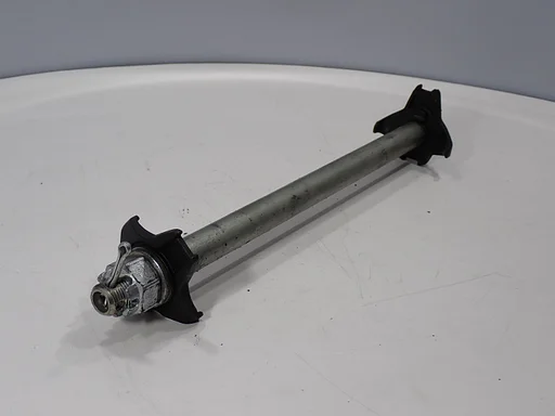 Achteras voor de Kawasaki Ninja 650 2020 - 2021 achterwielas achter as achterwiel 2024027