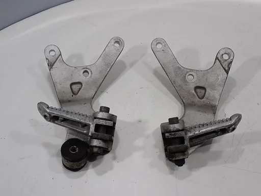 Duo voetsteunen voor de Suzuki GSX-R 750 W 1992 - 1995 duosteun voetsteun passagier voetsteunen GSXR GSX750R 1993 1994 2024027