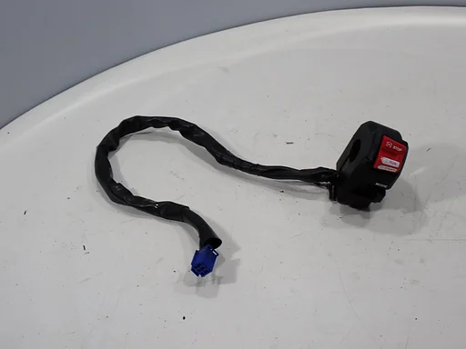 stuurschakelaar rechts voor de Yamaha YZF-R6 2006 2007 RJ11 YZF R6 rechter schakelaar rj11 rj15 2024047
