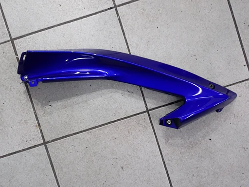 Zijkuip links voor de Yamaha YZF-R6 2006 2007 RJ11 YZF R6 linker linkse zijkap zij kuipdeel cover zijkuipdeel kuip rj11 rj15 2024047