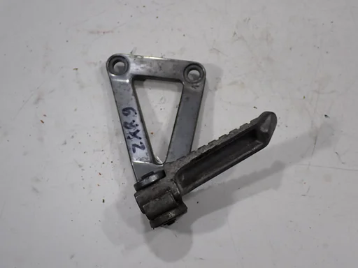 Linke Soziusfußraste für die Kawasaki ZX-9R 1994 - 1997 ZX-9R ZX9-R ZX9R ZXR 900 Soziusfußraste links 2024048