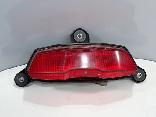 Feu arrière pour la Kawasaki ZX-9R 1994 - 1997 ZX-9R ZX9-R ZX9R ZXR 900 feu arrière feu de frein 2024048