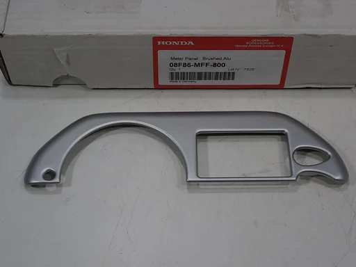 Nieuw dashboard cover Honda Transalp 700 2008 - 2011 XL700V cockpit paneel afdekkap kap NOS 2024040