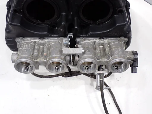 Corps de papillon pour la Honda CBR 1000 RR 2004 - 2007 SC57 Fireblade CBR1000RR papillons de gaz corps de papillon 2024051