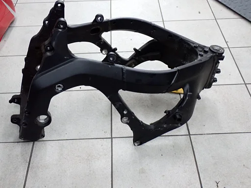 frame met NL kenteken voor de Honda CBR 1000 RR 2004 - 2007 SC57 fireblade CBR1000RR frame kader hoofdframe  2024051