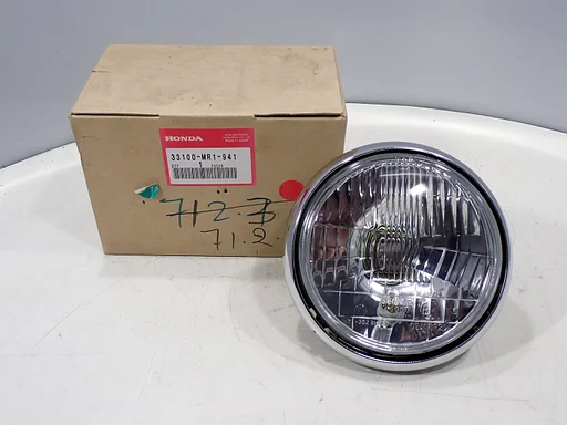 New headlight for Honda VT 1100 600 Shadow front light 33100MR1941 NOS 2024040