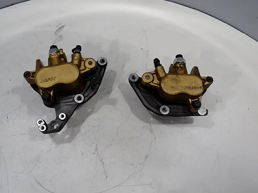 Vordere Bremssättel für die Honda CBF 600 2004 - 2006 CBF600 Vorderbremse, Bremssättel 2025003