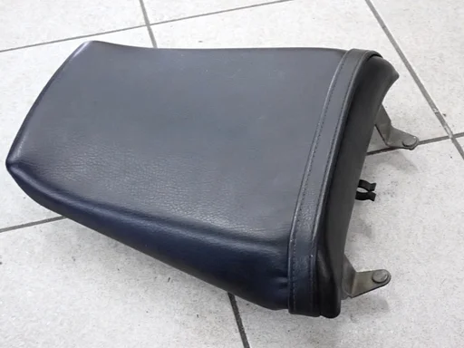 Dual seat for the Yamaha YZF 1000 R 1996 - 2001 Thunderace YZF1000R dual seat buddyseat NR2 2025006