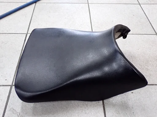 Seat for the Yamaha YZF 1000 R 1996 - 2001 Thunderace YZF1000R, driver's seat 2025006