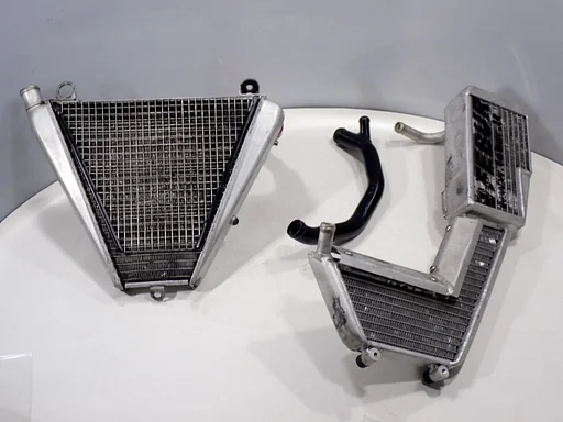 Febur superstock radiateur oliekoeler Ducati Panigale 1199R 2012 - 2012 & 1299 2015 - 2018 radiateur koeler oliekoeler 202599001