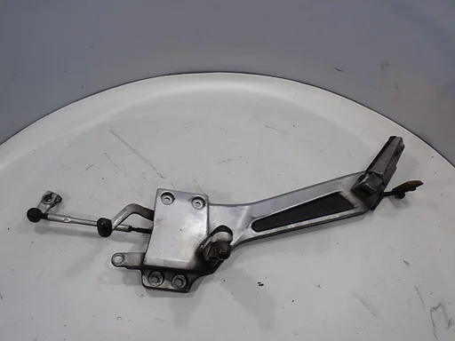 Linke Fußraste Yamaha FJR1300 2006-2012 RP13 linke Fußrastenplatte Schalthebel