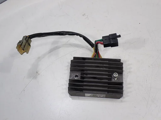 Ducati 848 2008 - 2010 régulateur de tension Tourmax redresseur Superbike