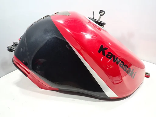 Kawasaki ZX6R 2000 - 2002 Kraftstofftank Benzintank ZX6 ZX-6R ZX6-R