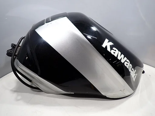 Kawasaki ZX6R 2000 Kraftstofftank Benzintank ZX6 ZX-6R ZX6-R